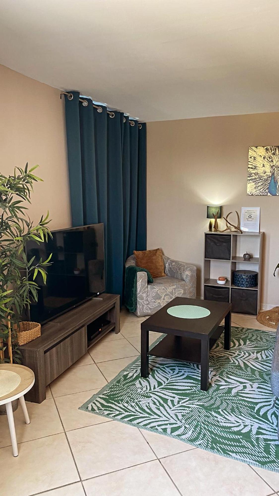 Proche Et Paris Apartment Saint-Thibault-des-Vignes